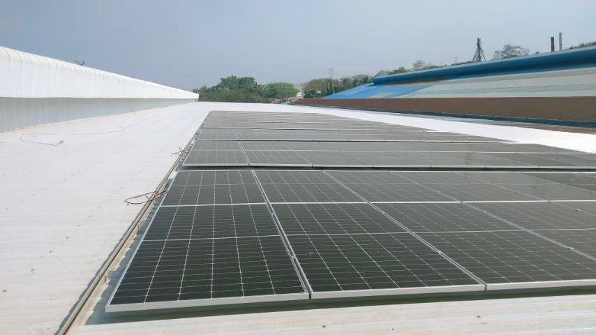 Rooftop solar array